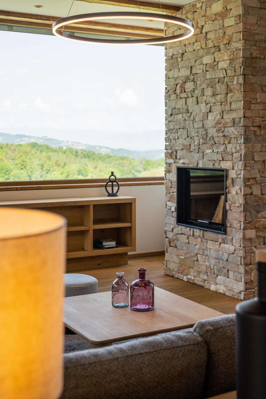 Appartement Steirerblicke - Am Winzerkogel à Leibnitz Extérieur photo